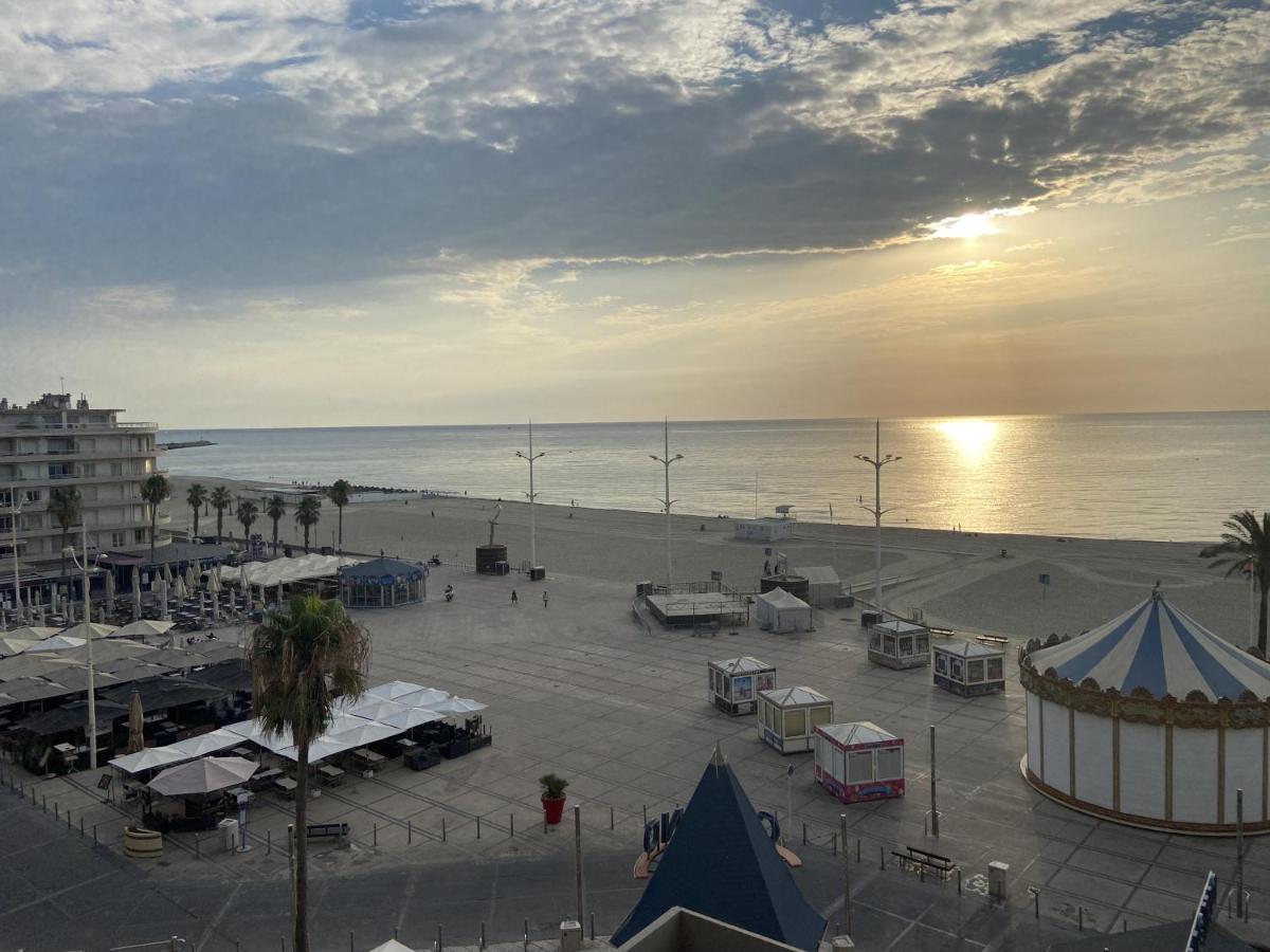 T2 Vue Mer Canet Plage - Le Petit Paradis Exteriör bild